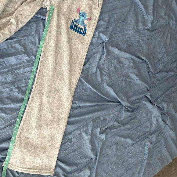 Women’s Stitch Grey sweat pants - Picture 4 of 6